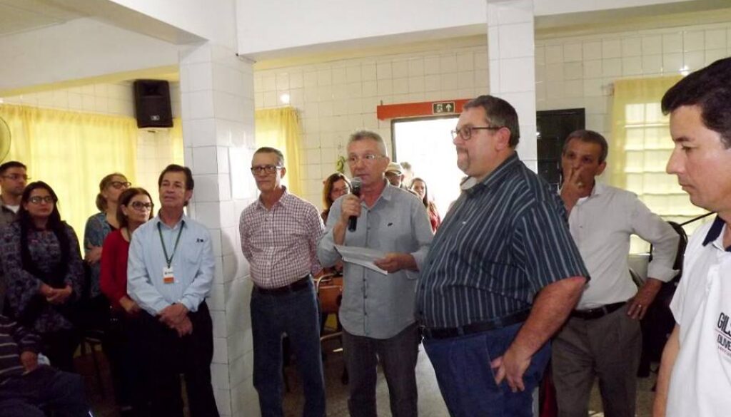 DIRETORIAS UNIDAS FAZEM CAFÉ PARA HOMENAGEAR O DIAS DOS AVÓS